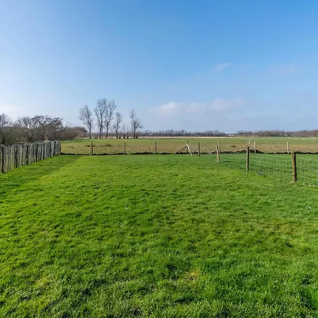 Nieuwlanderweg 75 Casa de Férias De Waal